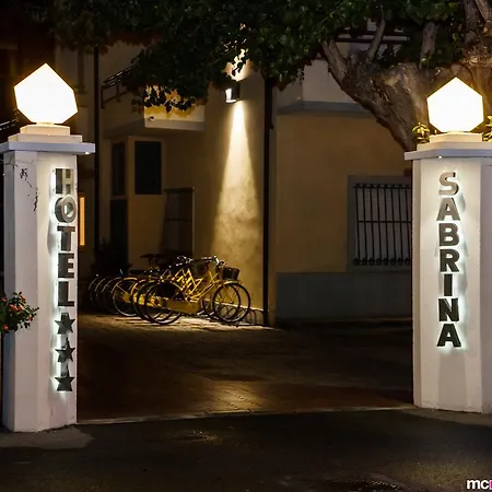 Hotel Sabrina 3*